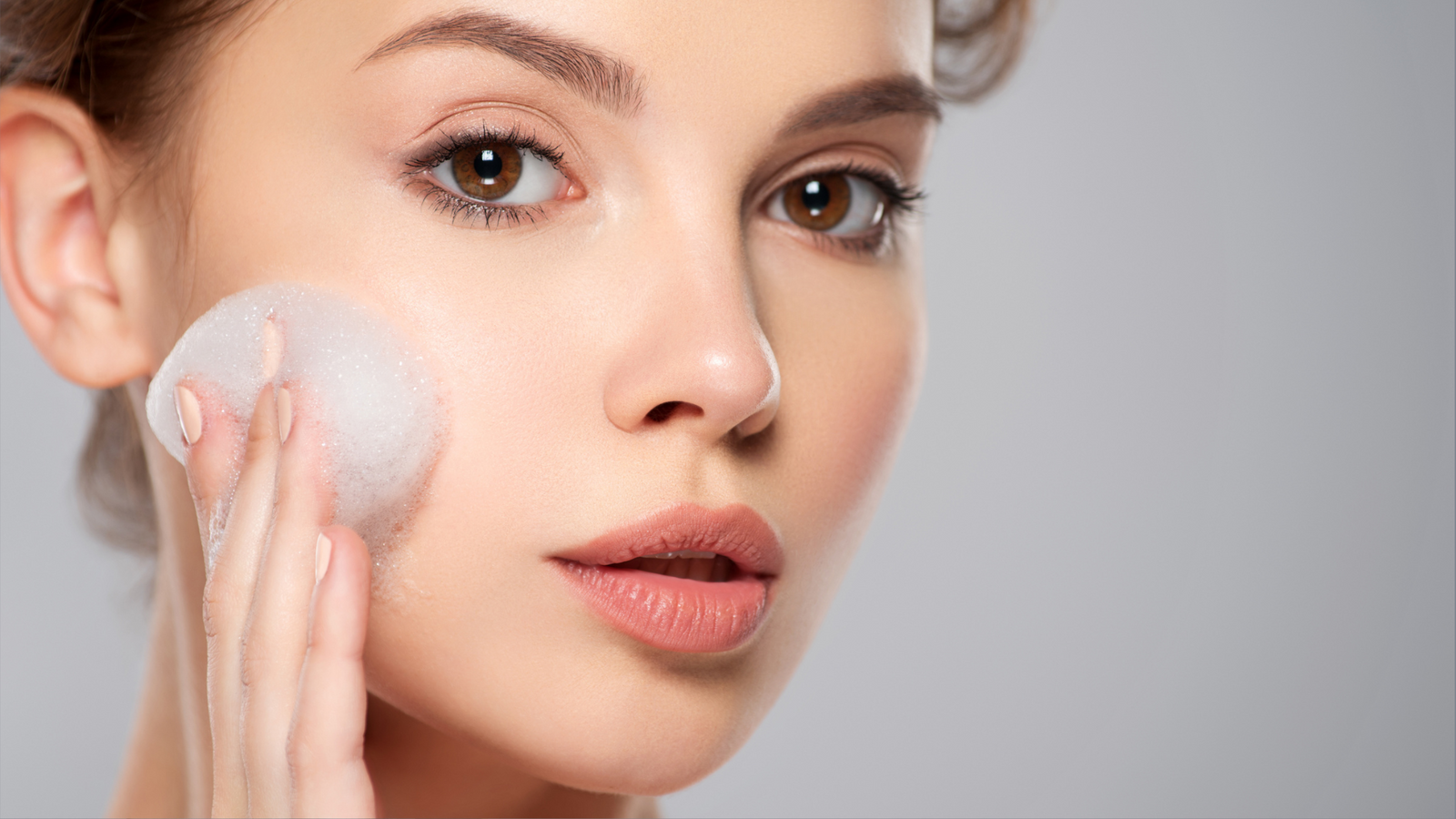 Top 10 Effective Whitening Soaps in the Philippines